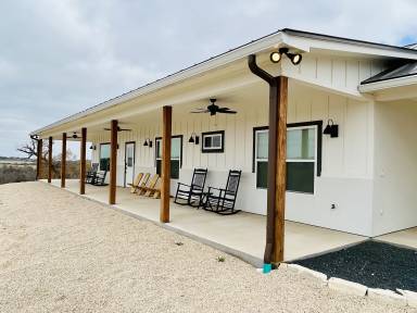 Airbnb  Fredericksburg
