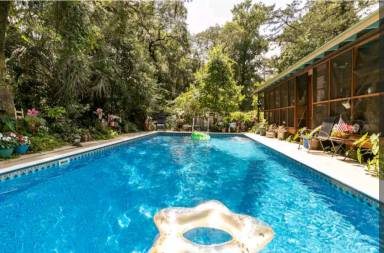 Airbnb  Forrest Heights/Holly Hills