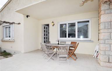 House Narbonne