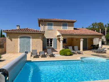 Villa 140 m²