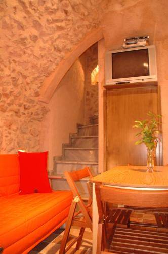 Maison de vacances  Avgonima