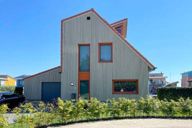 House Heeg