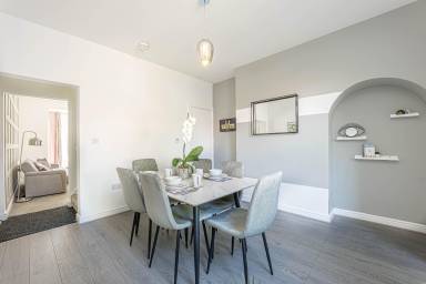 100 m² House