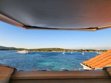 Appartamento con griglia | Vista sul mare