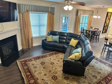 House Pet-friendly Wake Forest