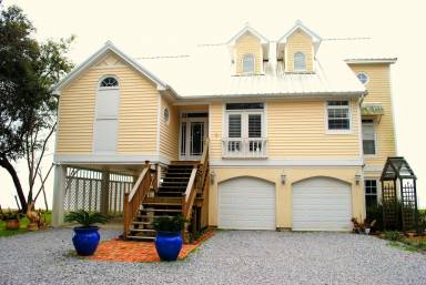 House Ocean Springs