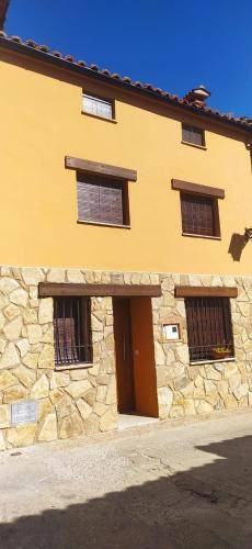 Casa Madrigal de la Vera