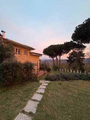 Villa mit Garten, privatem Pool und Grill