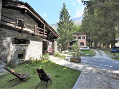 Ferienhaus mit Sauna für 8 Gäste mit Hund in Madesis, Lombardei, Italien