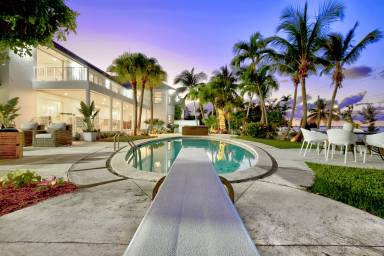 557 m² Villa