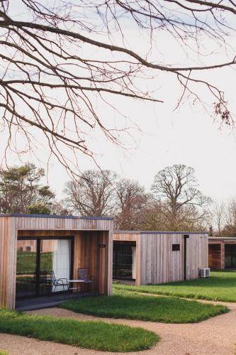 Lodge  Ramsgate