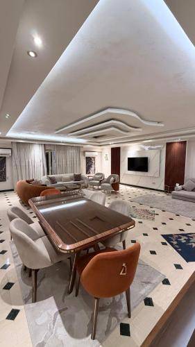 Pleasant rental apartment with patio | Dogs allowed in Giza
