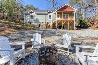 House  Weaverville