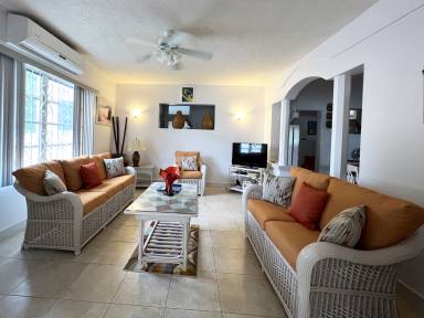 Casa Lower Carlton