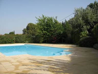House Mouriès