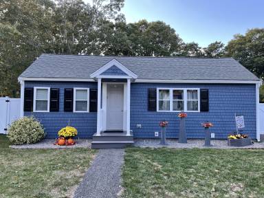 House  Barnstable
