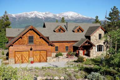 House Twin Lakes