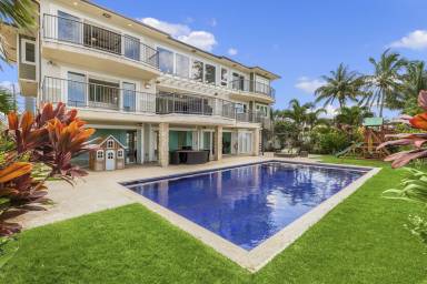 Airbnb  Waialua
