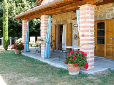 Ferienhaus mit eingezäuntem Grundstück für 5 Gäste mit Hund in Bagni di Lucca, Toskana