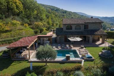 Villa  Valtopina