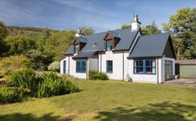Fully equipped wonderful cottage with garden & terrace | Mountain view | Pets are welcome