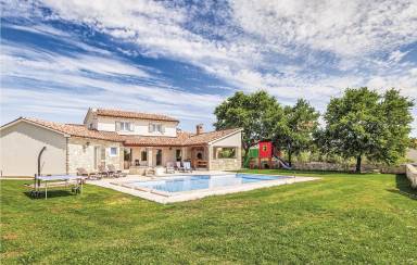 Casa 171 m²