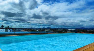 Familienfreundliches gemütliches Serviced Apartment mit Pool, Terrasse und Whirlpool | Strand in der Nähe | Haustiere erlaubt