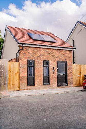 House Cardiff