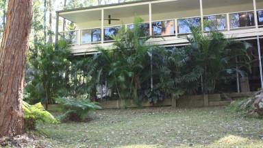 House  Charlotte Bay