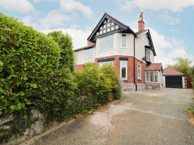 Cottage  Old Colwyn