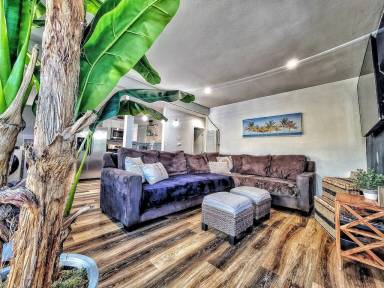 House Pet-friendly Lynwood