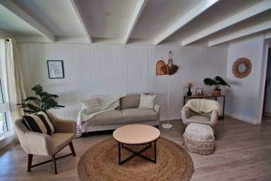 House  Bateau Bay