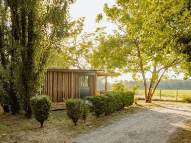 Fantástica casa móvil con terraza y piscina | Se admiten mascotas