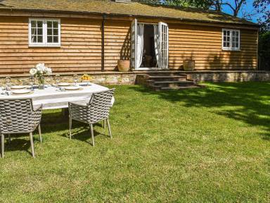 Cottage  Grayshott