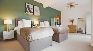 168 m² House