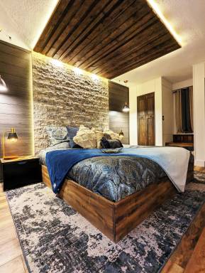 232 m² House