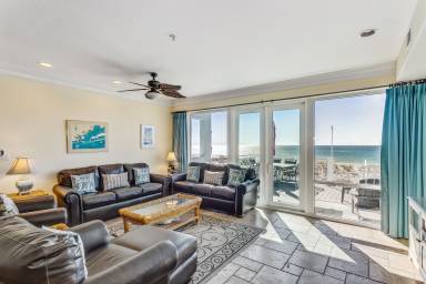 House  Gulf Breeze