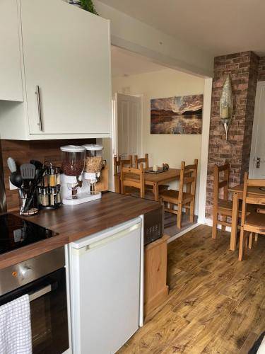 Bed & Breakfast  Inverness