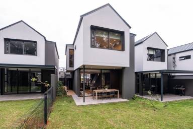 Apartment  Sheffield Beach