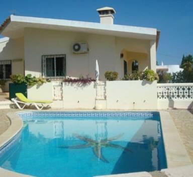 Villa  Poço Novo