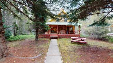 Cabin Island Park
