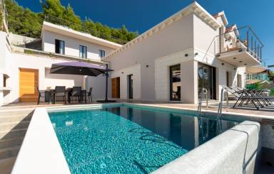 218 m² Villa