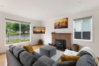 House Myrtleford