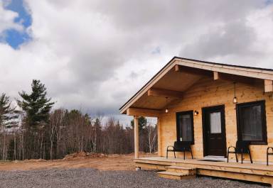 Airbnb  Vaughan