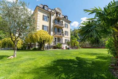 110 qm Ferienwohnung mit Garten für 8 Gäste mit Hund in Meran