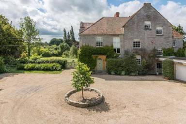 Apartment Compton Dundon