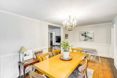 204 m² House