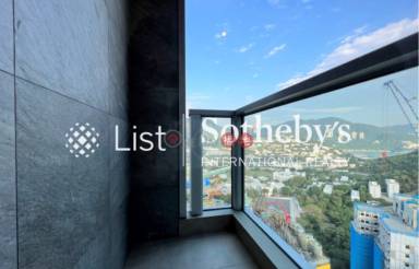 450 m² Apartment