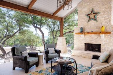 House Canyon Lake