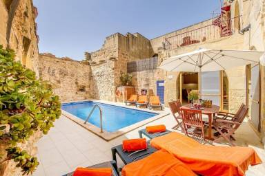 250 m² Villa